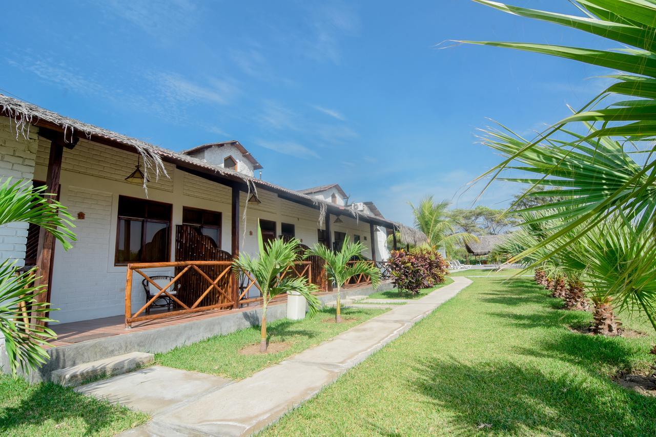 La Choza Bungalows Tambo Grande Exteriör bild